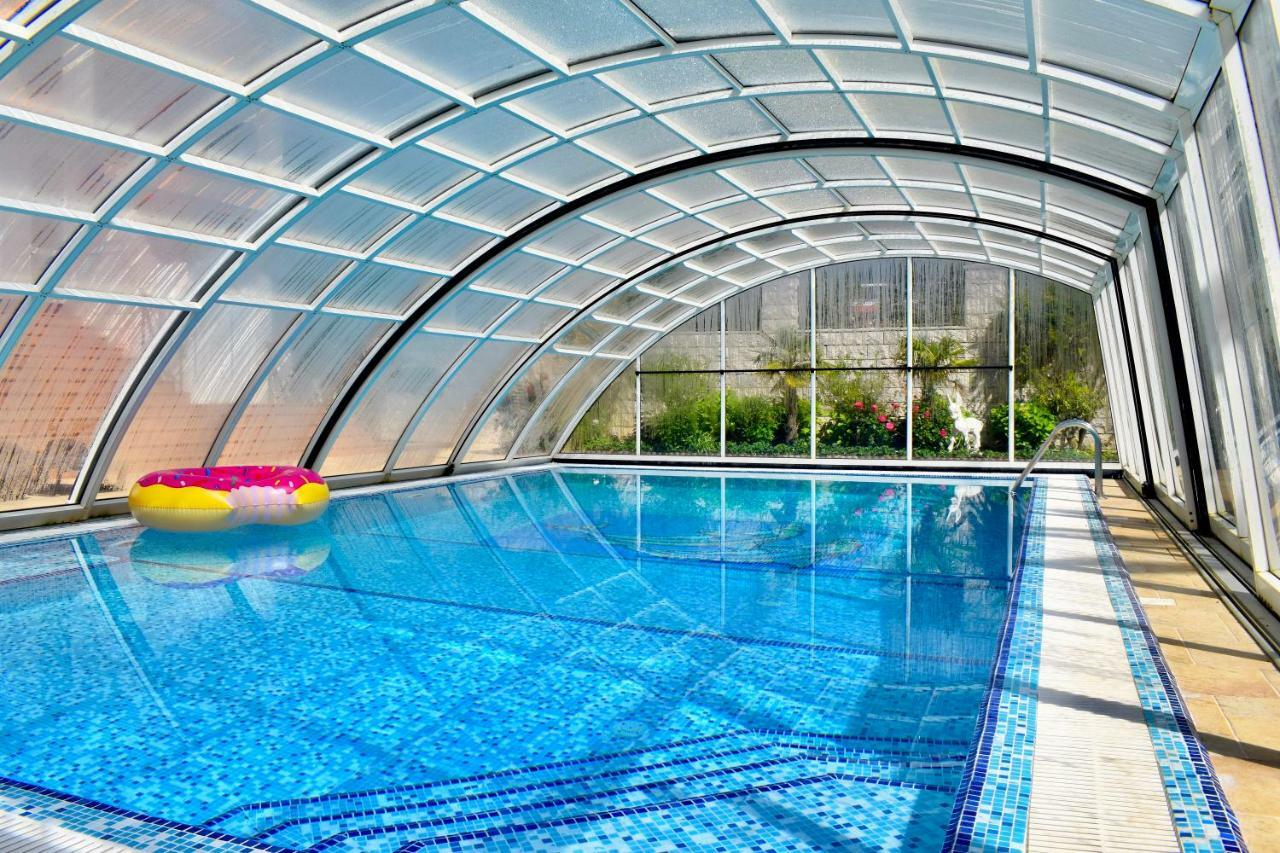 Villa Dolphin Apartments Petrovac Luaran gambar